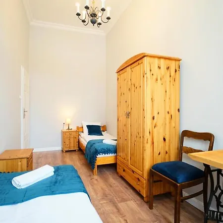 Апартаменты Everysky - Plac Ratuszowy 51 *